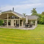 Ilwith - 400m From The Sea By Interhome Дом отдыха