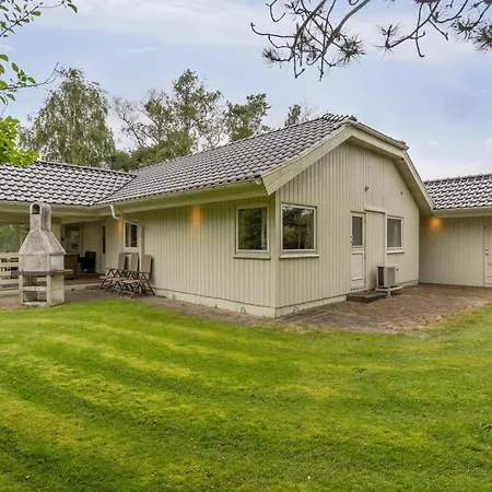 Ilwith - 400m From The Sea By Interhome Børkop